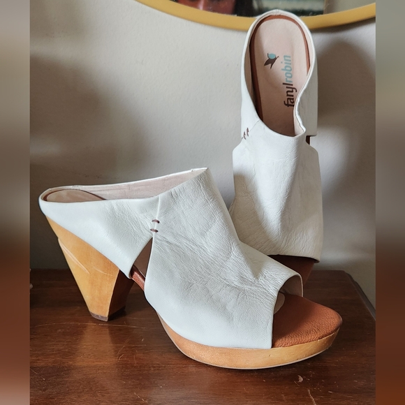 FARYL ROBIN Anthropologie Off White Leather Wedge High Heels Mules Size 11 - Picture 1 of 10